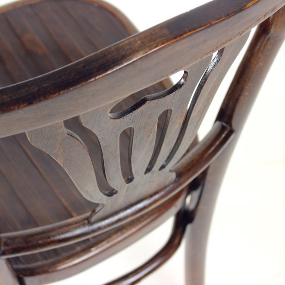 Image 1 of Chaise en chêne de style Thonet des années 1950, Tchécoslovaquie
