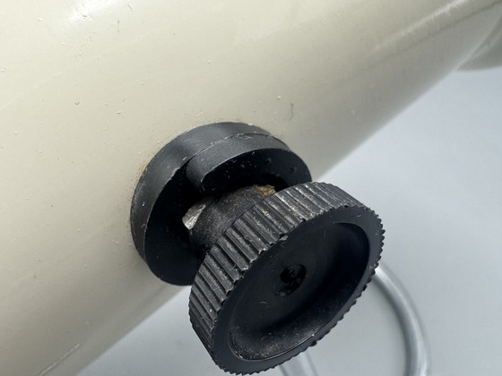 Image 1 of Projecteur vintage crème avec base chromée