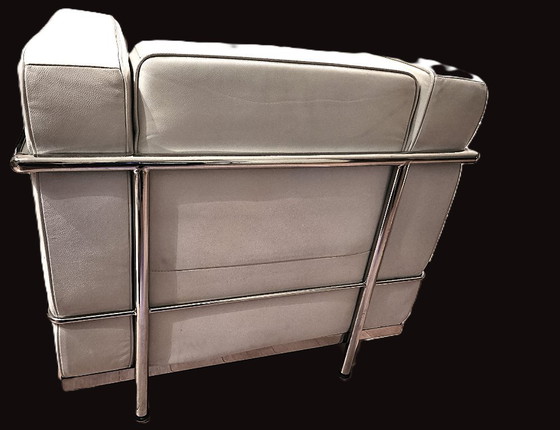 Vintage Fauteuil In Wit Leder – Stijl Le Corbusier LC2-Stijl – Designklassieker – Metal, Leather (photo 4 of 5)