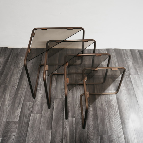 Image 1 of Set aus 4 modularen Couchtischen aus Metall und Glas, modernes Design der 1960er Jahre