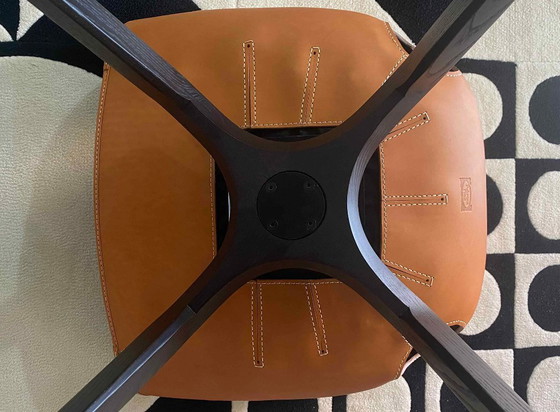 POLTRONA FRAU POLTRONCINA GINGER – Sedie girevoli, Leather, Wood (photo 9 of 36)