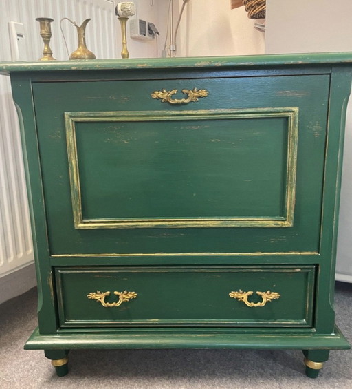 Cómoda Shabby-Chic „Light & Green“ – Pieza única restaurada a mano