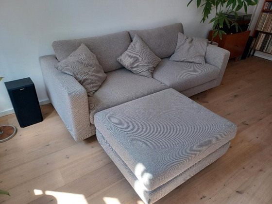 Image 1 of Sofá Douglas de 3 plazas de Sofa Company con reposapiés y cojines, como nuevo.