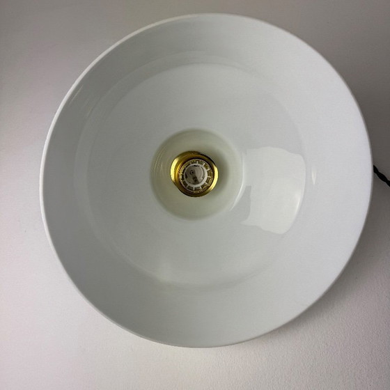 Image 1 of Lampada a sospensione vintage in vetro opalino da 30 cm