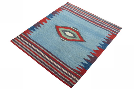 Kilim design Fars tissé à la main - 135 x 113 cm