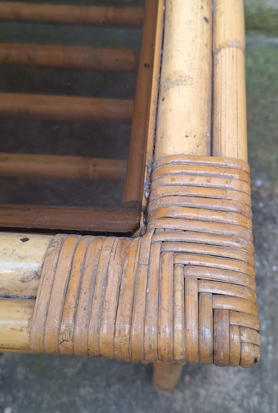 Image 1 of Coffee table in rattan and smoked glass