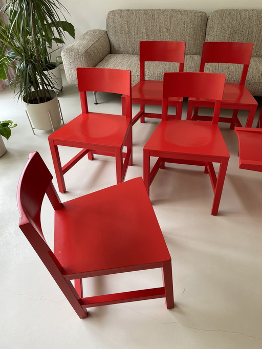7x AVL Shaker chairs in red. Moooi Lensvelt