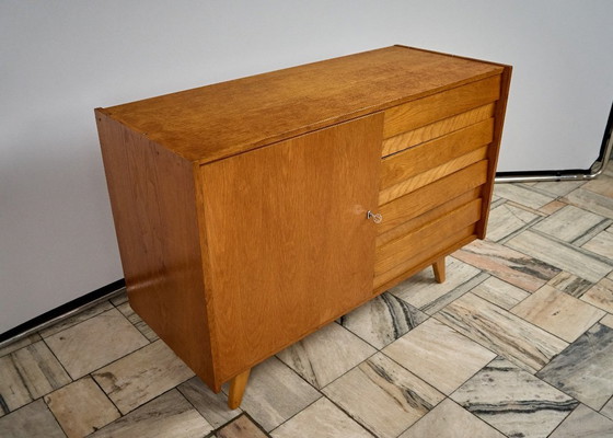 Image 1 of Credenza vintage in quercia di Jiří Jiroutek, anni '60, Cecoslovacchia