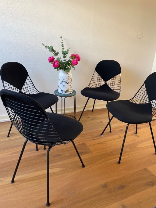 4x vintage zwarte “Bikini” Vitra Eames DKX stoelen