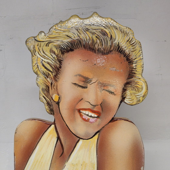 Image 1 of Statue / découpe / enseigne Marilyn Monroe en bois faite à la main (robe à remonter / The Seven Year Itch)