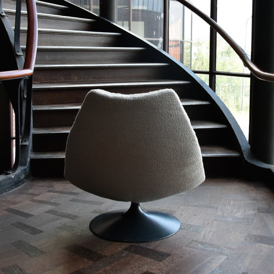 Artifort F511 Armchair, Textile, Metal, White (photo 5 of 7)