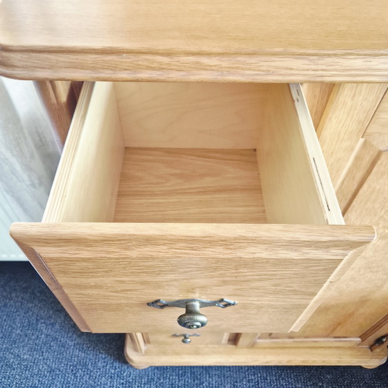 Image 1 of Blank eiken kast