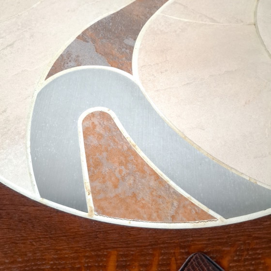Tavolino rotondo vintage Haslev, design danese, in palissandro, pietra e acciaio inossidabile. (photo 4 of 6)