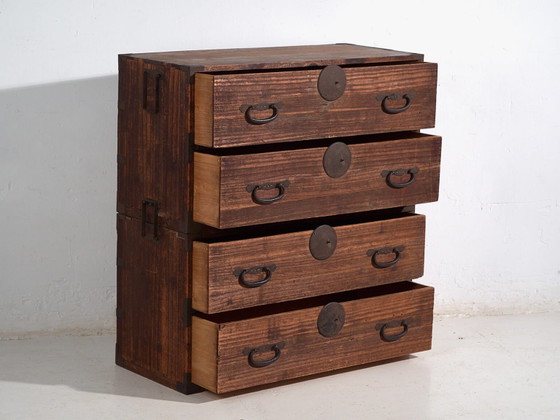Antique Japanese Tansu Chest of Drawers - Meiji / Taishō Period (c. ) #5 – Iron (photo 19 of 40)