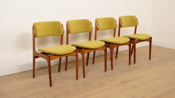 Image 1 of 4 x Dining Chairs | Erik Buch | Model 49 | Rosewood | Newly upholstered