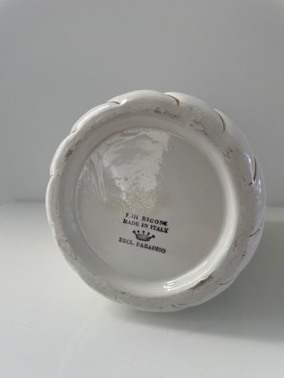 Image 1 of Vaso italiano vintage Rigoni in ceramica bianca/oro
