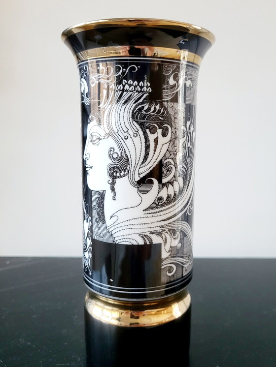 Image 1 of Vaso in porcellana Hollohaza, Designer: Endre Szasz, Ungheria, 1926-2003