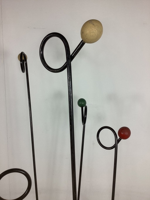 Perchero vintage Roger Feraud de Francia de los años cincuenta (1950) – kapstokken, Wood, Metal (photo 2 of 12)