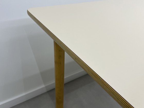 Image 1 of Table à manger scandinave vintage