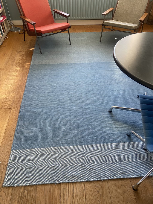 Muuto Varjo tapis 100% laine 2x3 mtr
