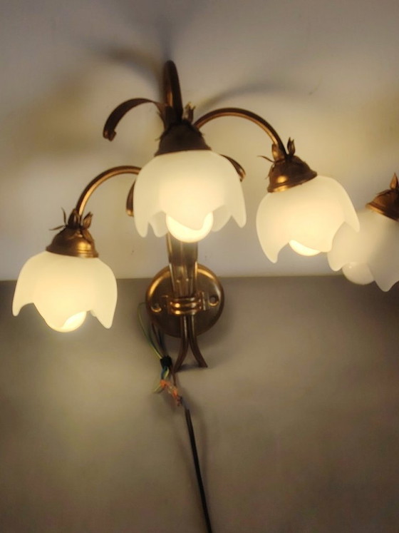 Image 1 of Vintage wandlamp (met wandarm) in Italiaanse Florentijnse stijl, gemaakt van smeedijzer.