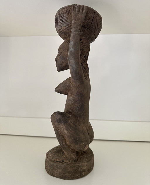 Scale bearer of the Yoruba