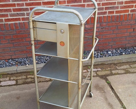 Metal trolley with drawers, grey, Heliolithe, Bar carts, Vintage (photo 6 of 9)