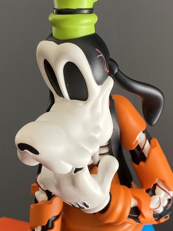 Image 1 of Creepy G Dingo Disney – Coté Escriva – Edición original - Thunder Mates 2018
