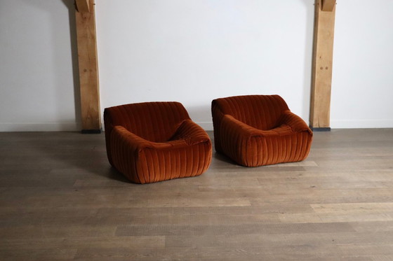 Image 1 of Paar Cinna Sandra loungestoelen in fluweel van Annie Hieronimus, 1970