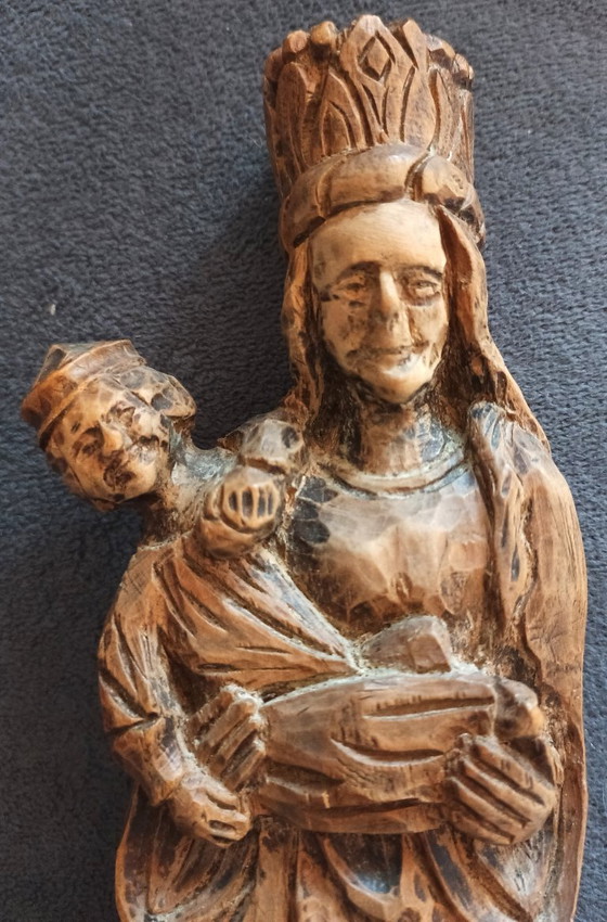 Image 1 of Statuetta della Vergine con Bambino in legno intagliato – 24,5 cm – Circa 1955-1975