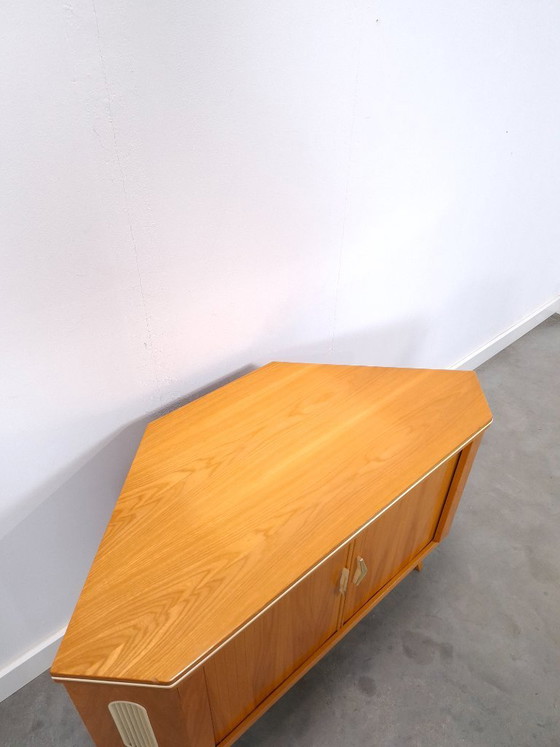 Image 1 of Mueble bar esquinero giratorio con espejo