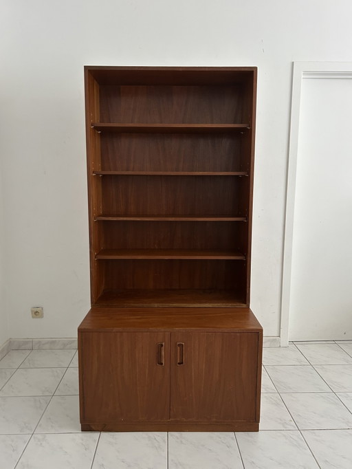 Vintage mid century modern boekenkast Scandinavische stijl