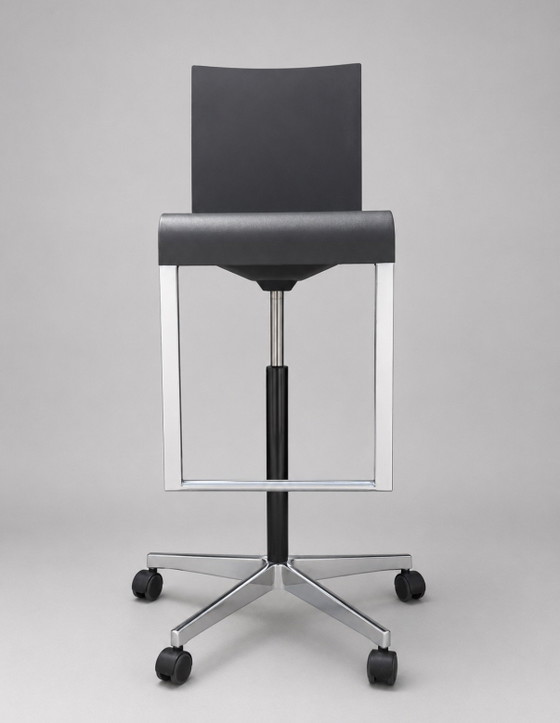 Image 1 of Maarten Van Severen voor Vitra .03 Hoge stoel / tekenkruk, jaren 2000