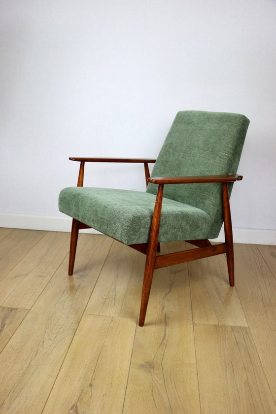 Image 1 of Fauteuil « Lis », modèle vert olive des années 1970, signé Henryk Lis - 2 exemplaires disponibles