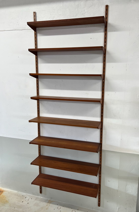 Image 1 of Sistema di scaffali in teak di Kai Kristiansen, Felballes Møbler. Set di 8.