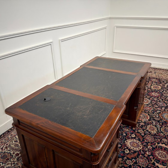 Classic English Desk Partnerdesk Black Leather – Wood (photo 16 of 20)