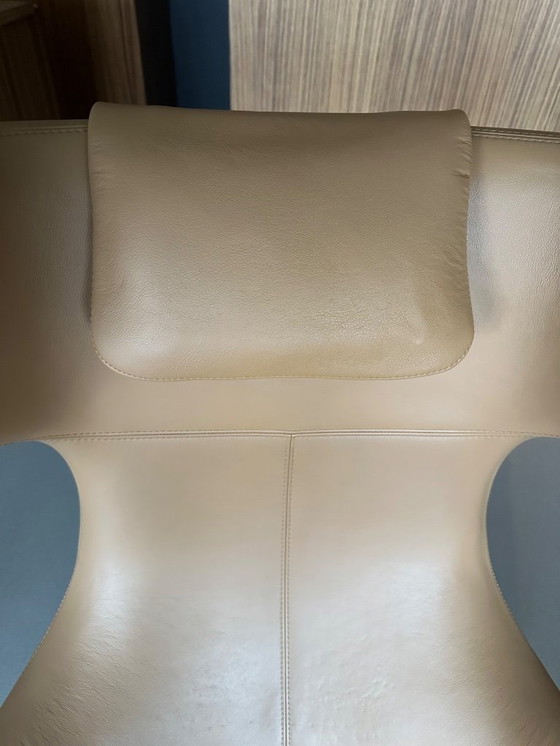 Image 1 of Vitra Grand Repos + Ottoman