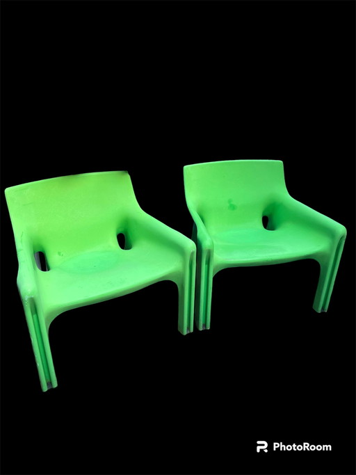 2 x chaise verte artemide vicario de Vico Magistretti