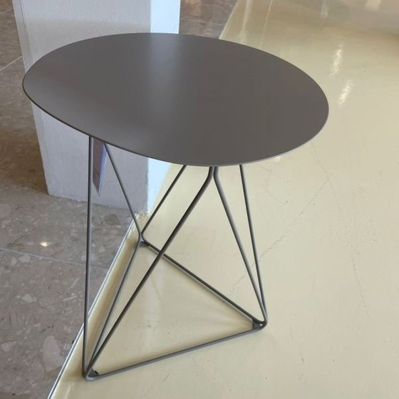 Image 1 of Table d'appoint Leolux Coda