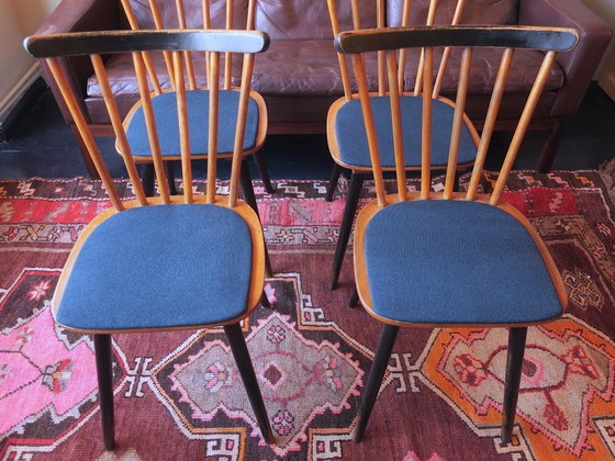 Image 1 of Ensemble de 4 chaises de salle à manger de style Mid-Century avec housses d'assise bleu marine, années 1960