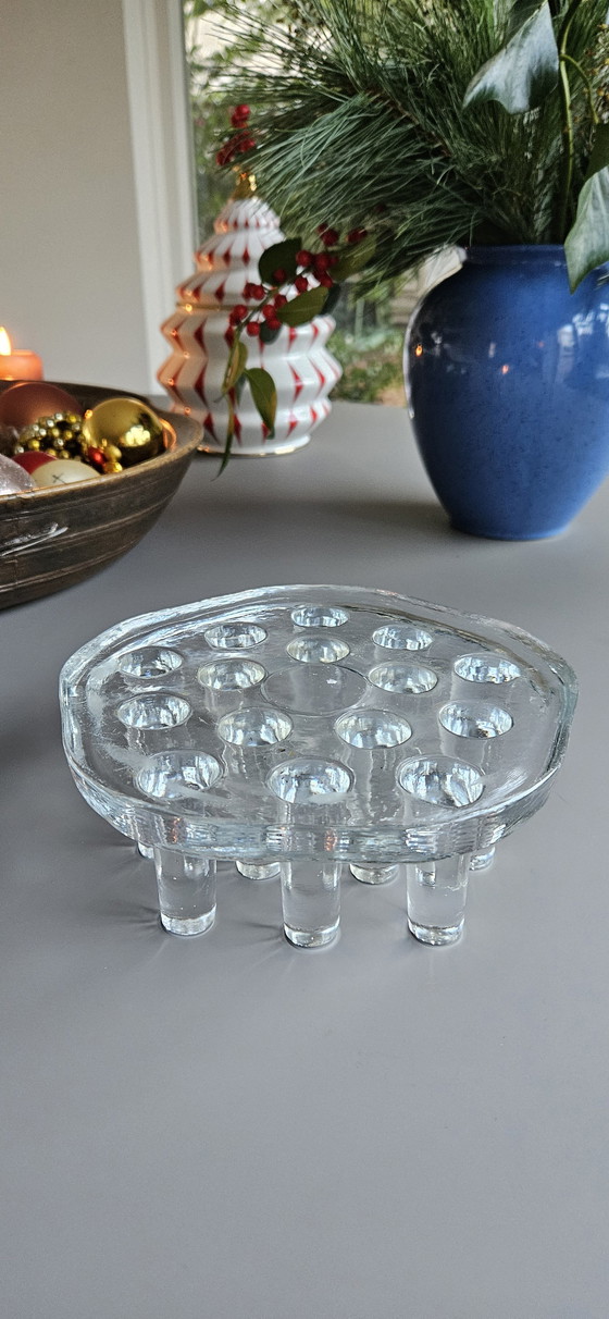 Image 1 of '70 Object pressed glass