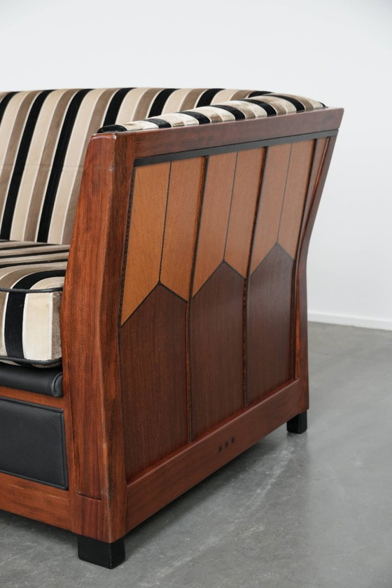 Image 1 of Sofá de diseño Schuitema de 2,5 plazas de la serie Decoforma con preciosa carpintería.