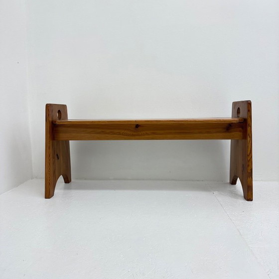 Image 1 of Banco de estilo moderno de mediados de siglo, diseñado por Gilbert Marklund para Furusnickarn AB en la década de 1960.