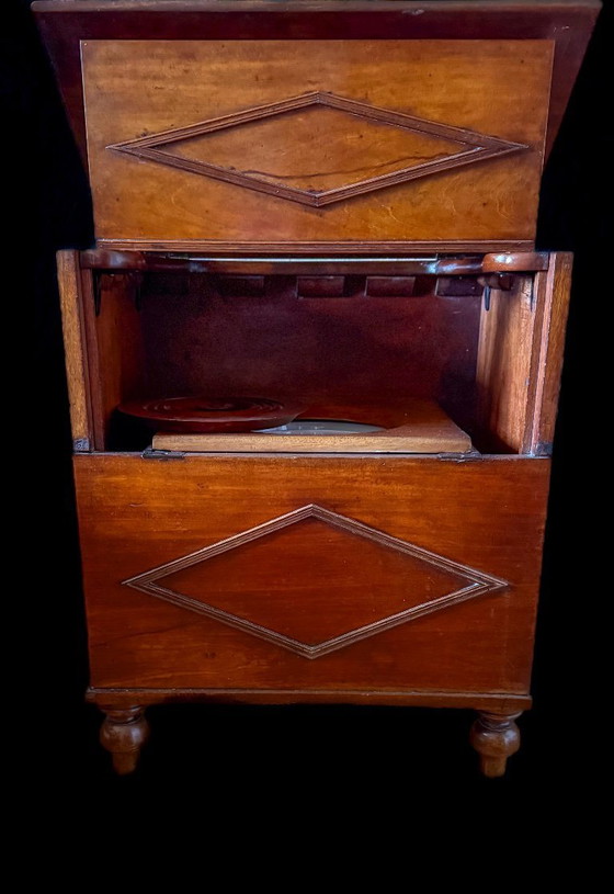 Image 1 of 1 tocador o mueble auxiliar inglés