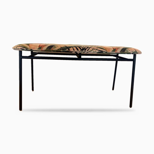 Calligaris Daybed in tropical print fabric
