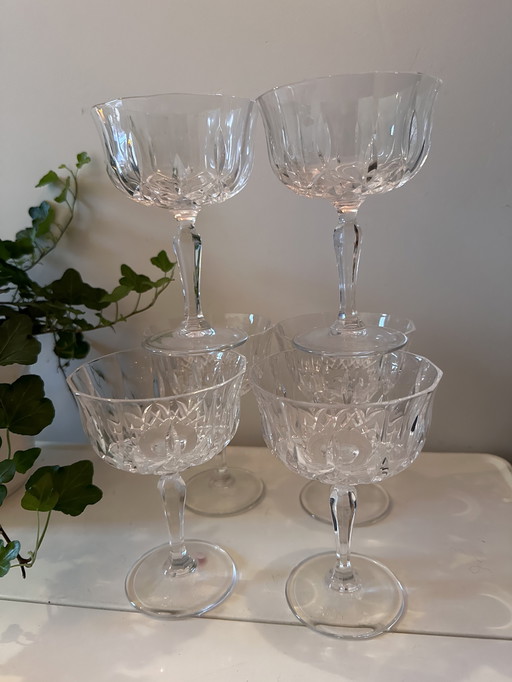 Verres à champagne coupés en cristal Vintage