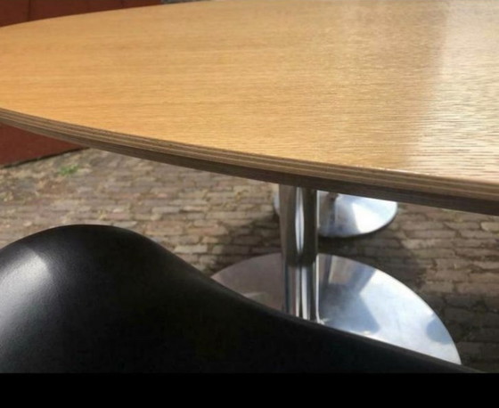 Image 1 of Artifort Circle 3 table oval rare