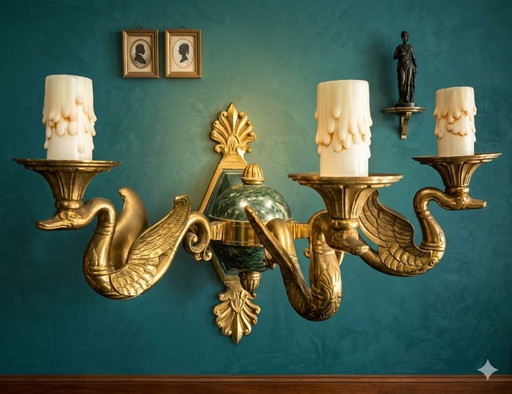 Aplique de pared de cisne de bronce de estilo imperio, poco común