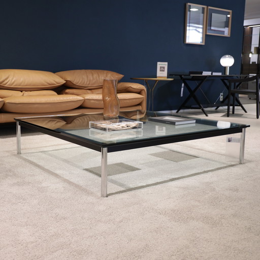 Table basse Cassina LC10-P