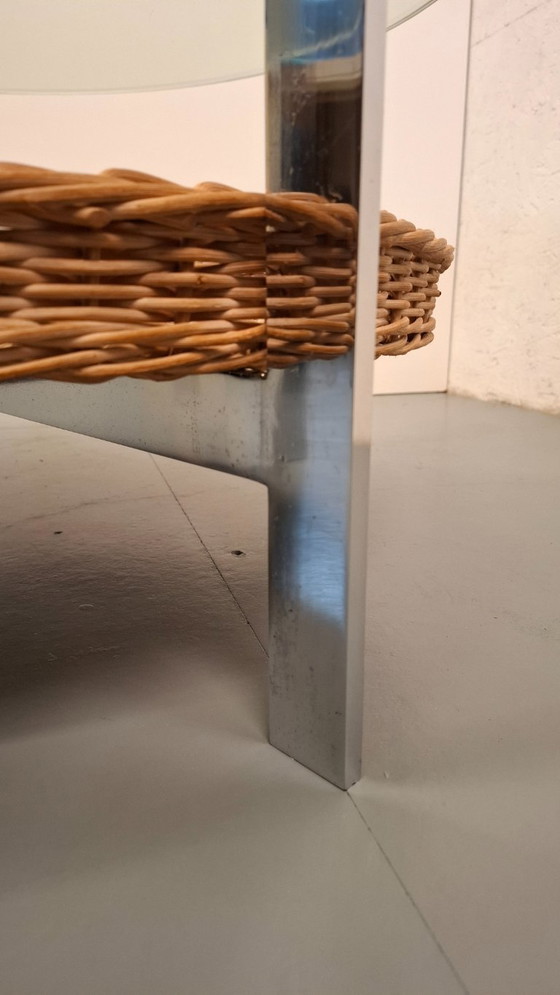 Image 1 of Mesa de centro cromo/vidrio/mimbre
